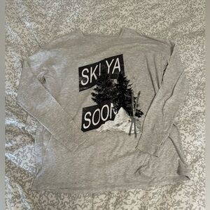 Women’s long sleeve tee